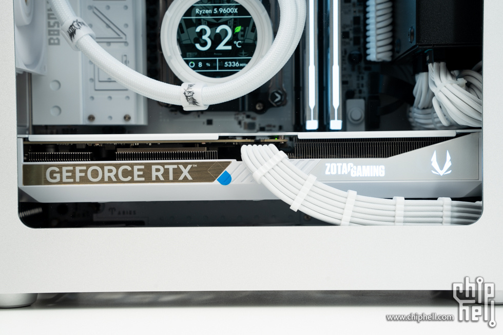 095706y3lcwhcxhhynix3g