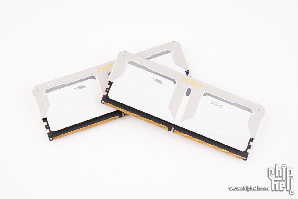 095821kiwxuwfxufku85w2