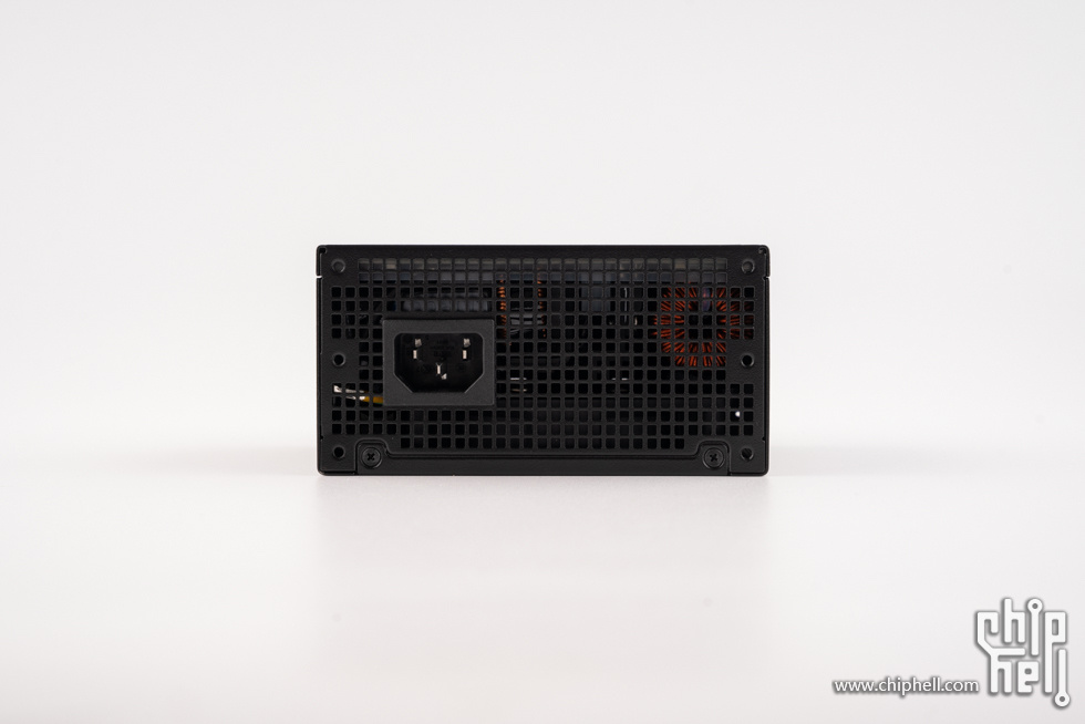 095900hlm7vthlztqv22q8