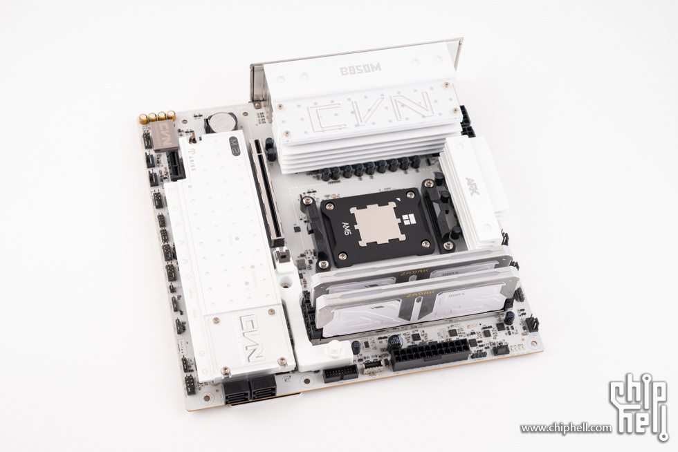 095901pyx6qqz7jq717zt5