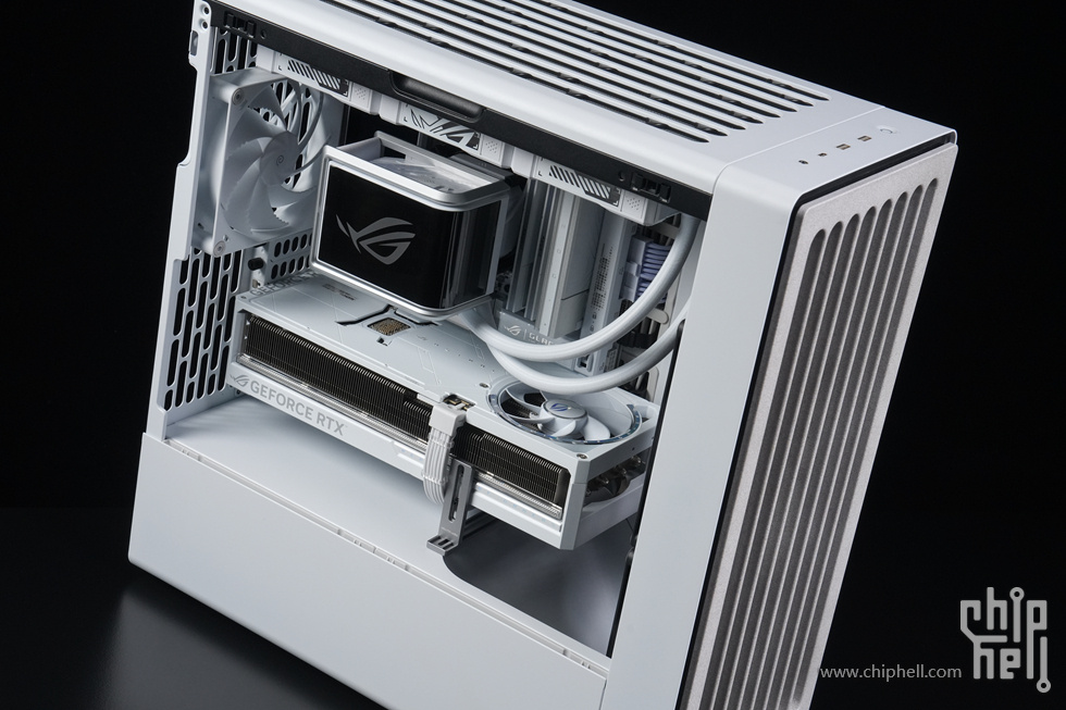 HAVN BF360 FLOW+ROG CROSSHAIR X870E GLACIAL 装机