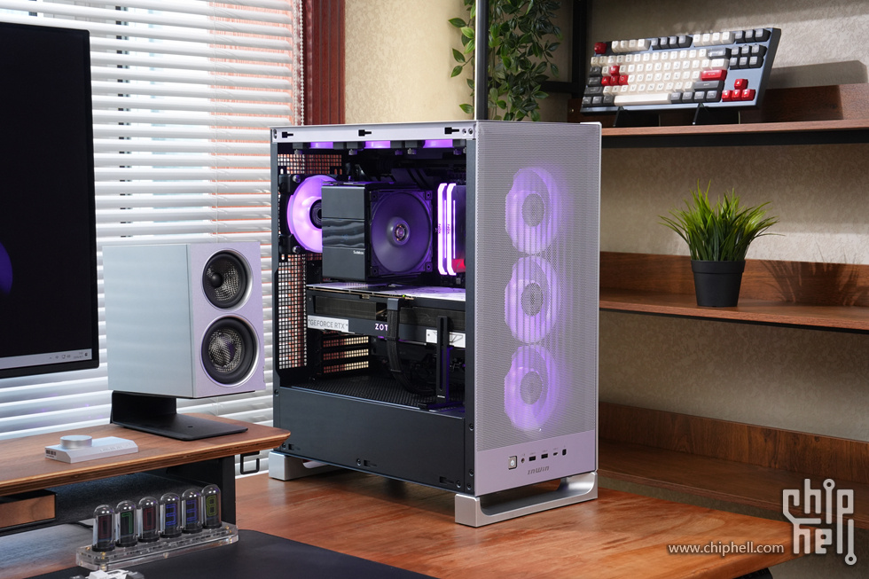 INWIN迎广DLITE丁香紫 + ROG X870E HERO + 索泰 RTX 5070Ti 天启姬 装机分享