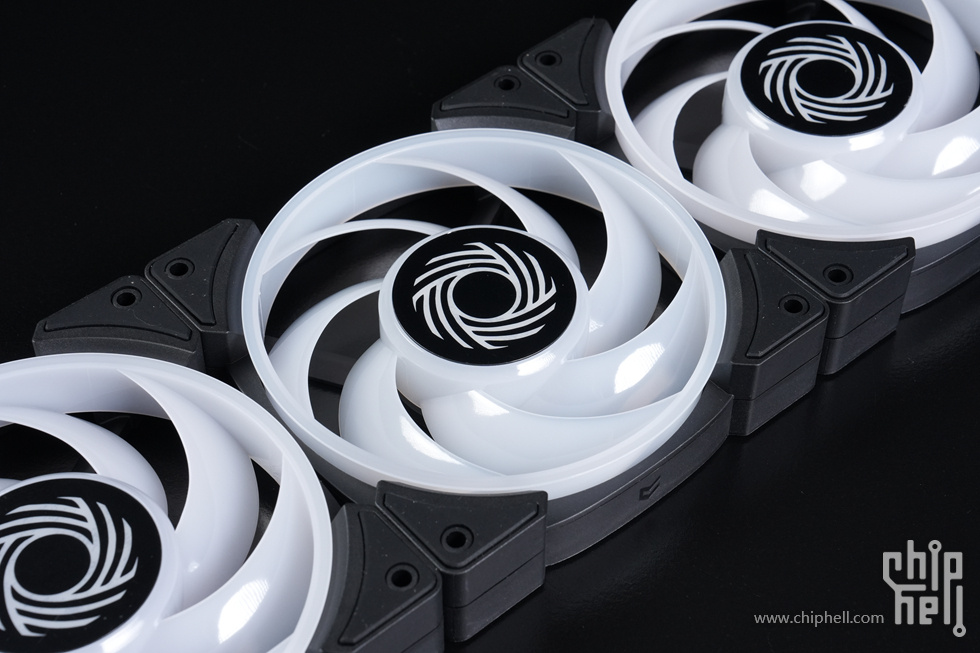 142213z1cr35d6e47k14ff