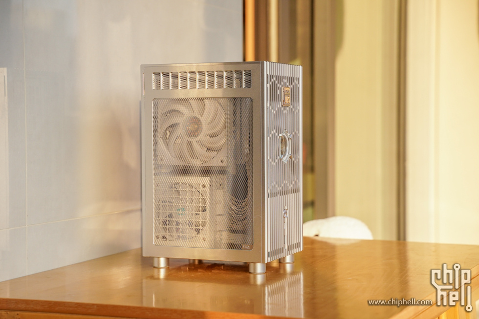 165635a0tz0u4zbsmg4iig