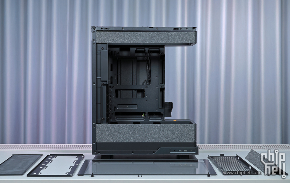 211615ck0m0znikixa97ba